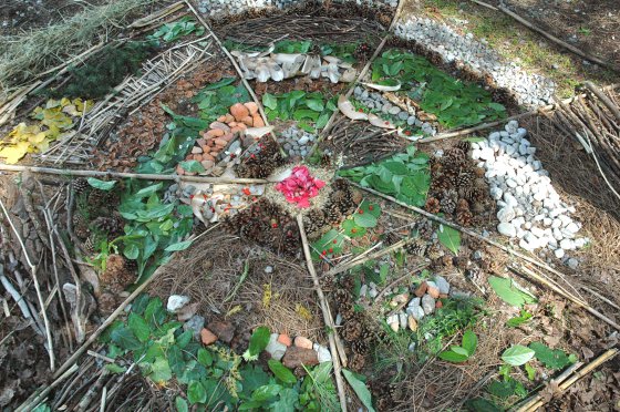 le Mandala Land Art des Cp de Gignac dans le jardin du Val de l'Hort