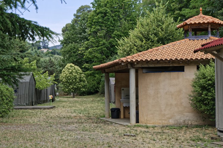 Suspendisse eu tempus ex Les marabouts et les sanitaires extrieurs du Val de l\'Hort Anduze Cvennes : 1714141097.220704_valdelhort.anduze_185969_dxo.jpg