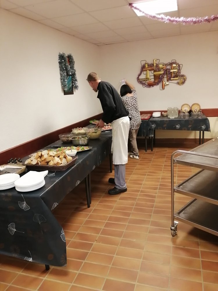 Notre restauration de fte Installation d\'un buffet : 1722417549.img_20231209_193709.jpg